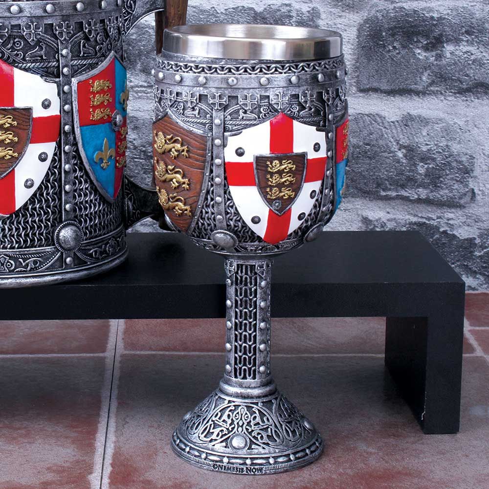 English Goblet 17cm 7 English Goblet 17cm