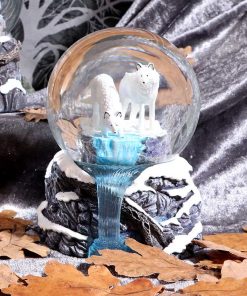 Warriors of Winter Snowglobe (LP) 14.5cm